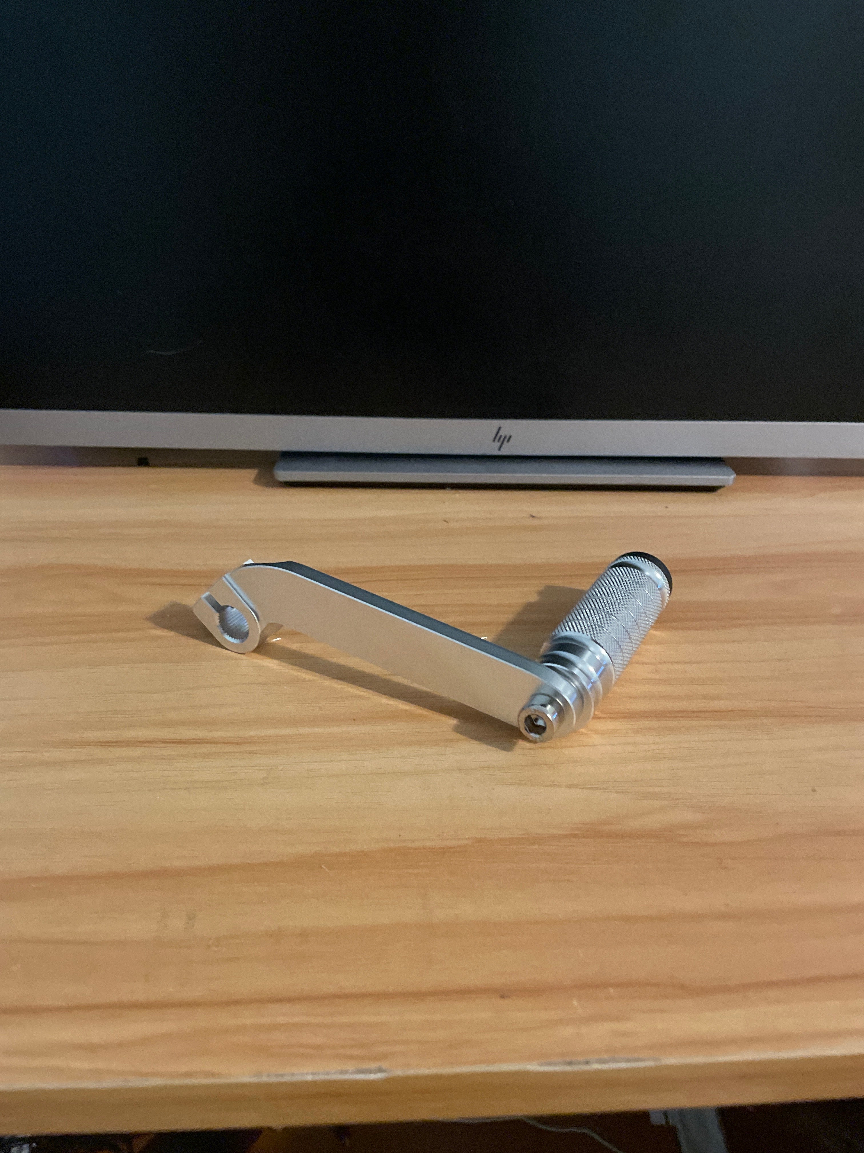 yozma/mototec footlock