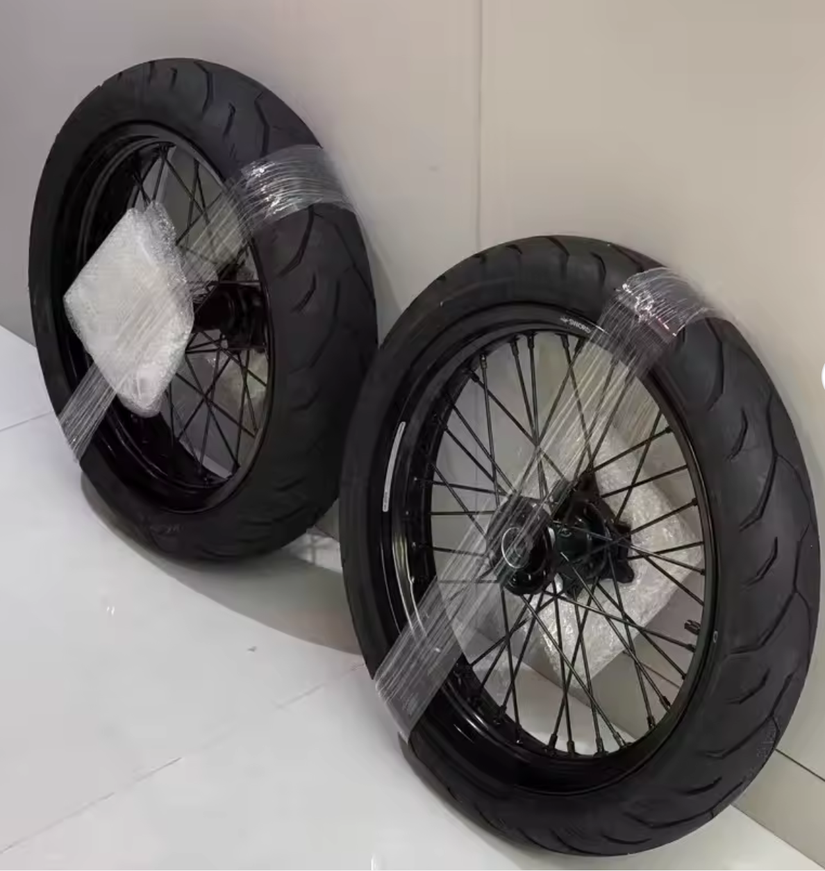 Ultra Bee Super Moto Set